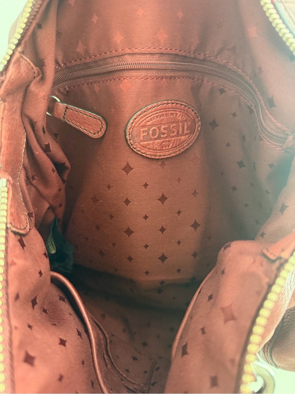 Fossil Women's Wine Red Leather Satchel with Key Charm - Picture 10 of 10